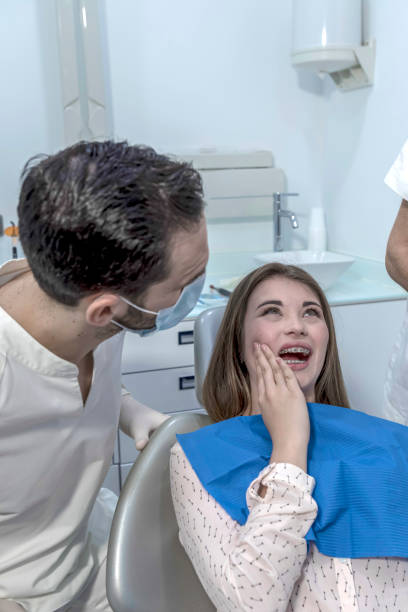 Best Emergency Treatment for Dental Infections or Abscesses in Newport East, RI